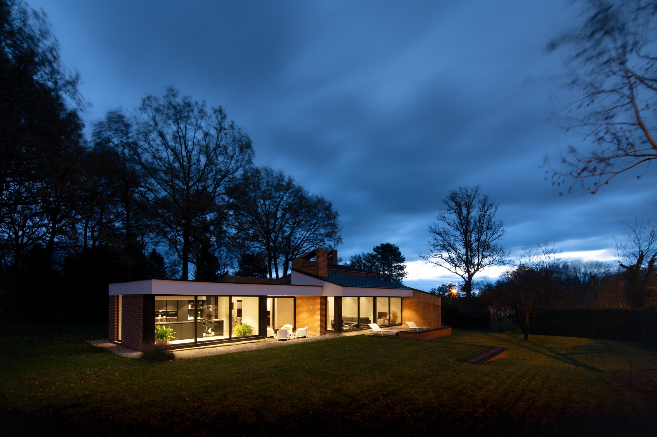 Rénovation et extension d&rsquo;une villa des années 60